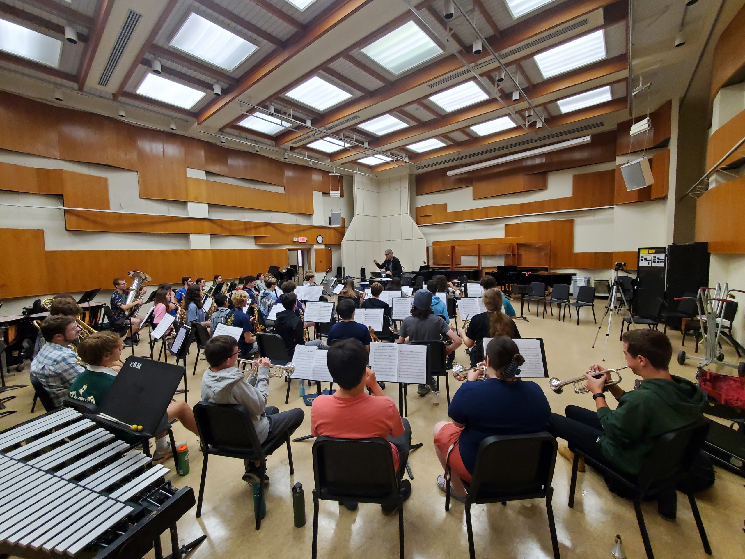 High School Wind Ensemble practicing as a large group in Ray Wright Room